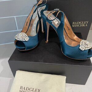Badgley Mischka Gilroy Teal Satin Shoes